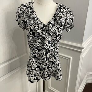 Banana Republic Black and White Ruffle V-Neck Blouse